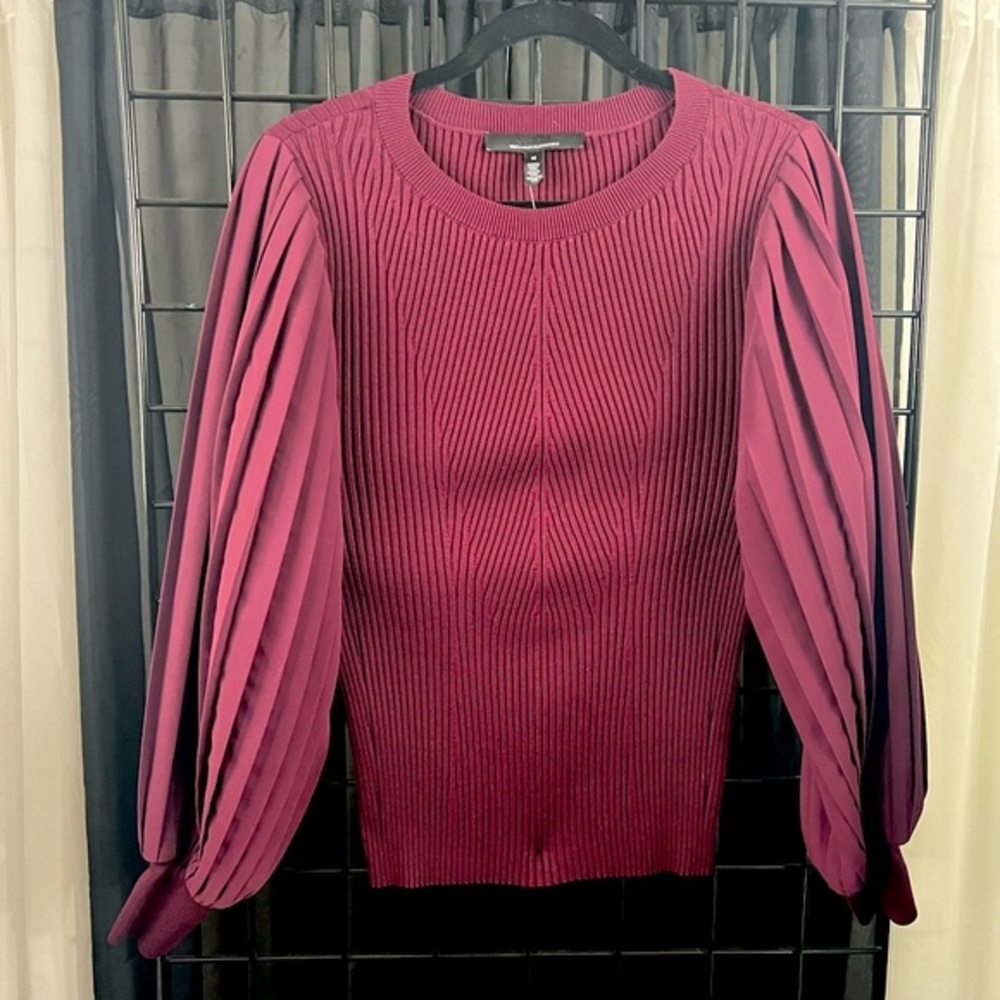 NWT DRAMATIC RIBBED SWEATER WITH PLEATED SLEEVES . One of a kind . Show stopper.